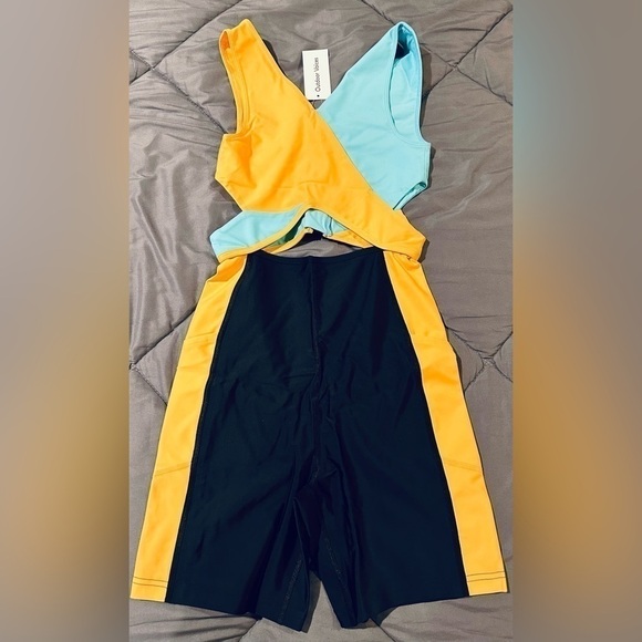 *NWT* Outdoor Voices Cutout Bodysuit Romper Capri Blue Mango Black Size XS (0-2) - Picture 6 of 8
